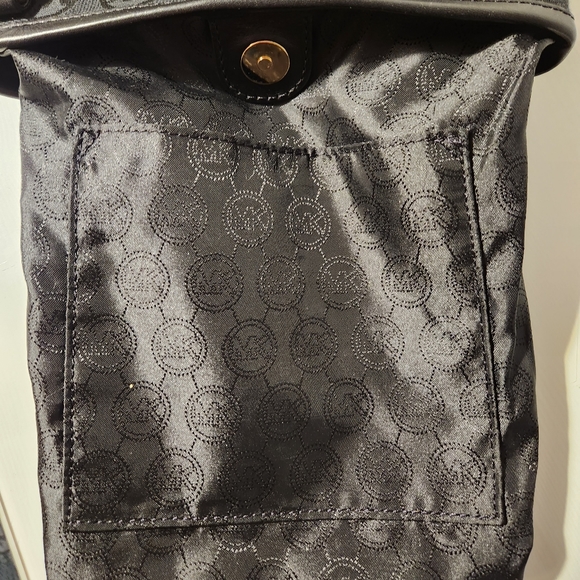 MK Signature Crossbody - Picture 7 of 8